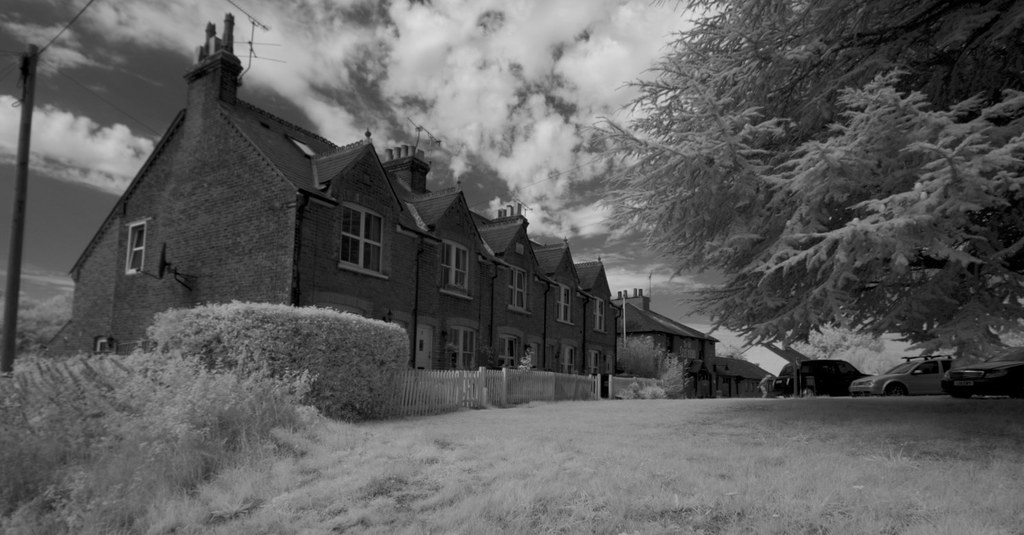 Cottages in Chorleywood Bottom An Infrared Eye on Chorleyw… Flickr