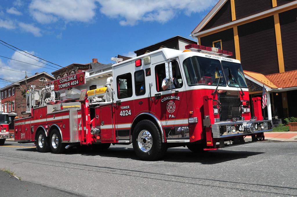 Coaldale Volunteer Fire Company No. 1 Tower Ladder 4024 Flickr