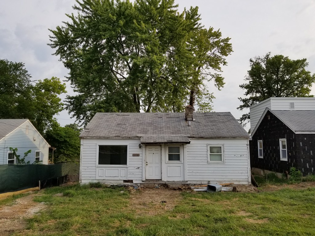 Demolition of 10741 Big Bend Rd. in Kirkwood, MO_20190811_… Flickr