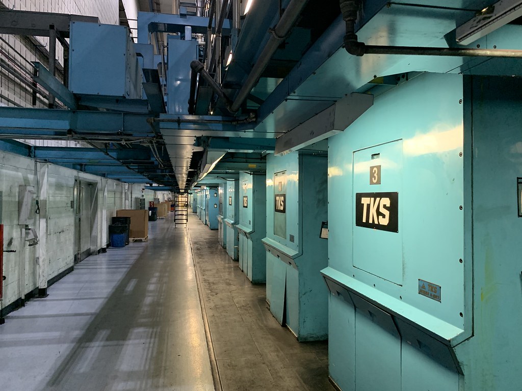 Newspaper Printing Presses Each blue box is a printing pre… Flickr
