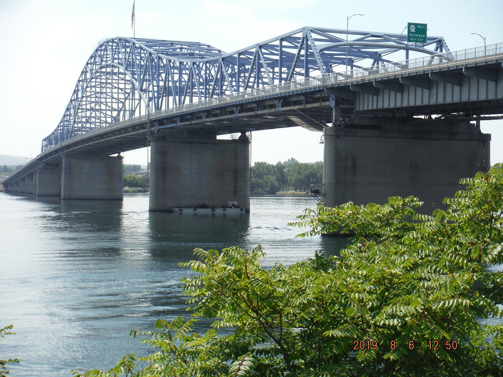 US 395 Pioneer Memorial Bridge The Pioneer Memorial Brid… Flickr
