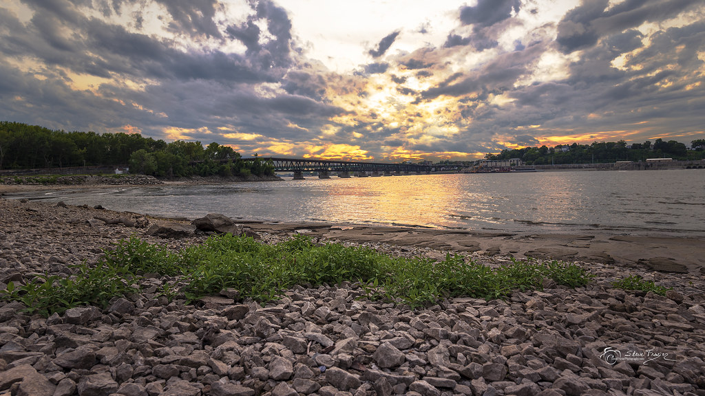 Elevation of Mississippi Drive, Mississippi Dr, Keokuk, IA, USA