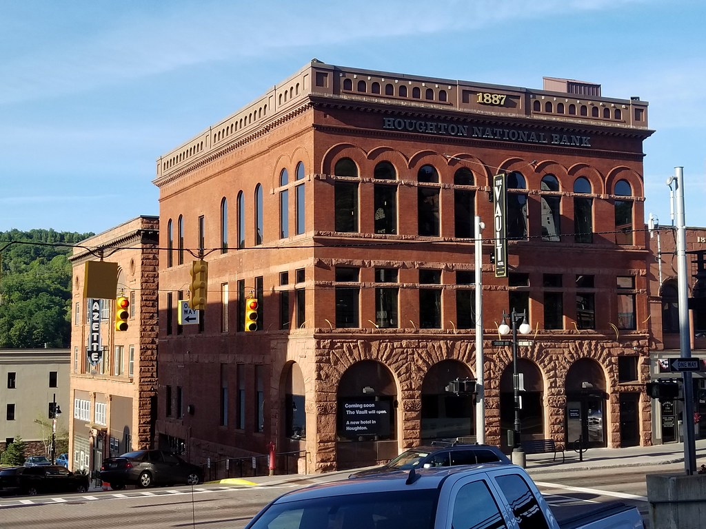 "Houghton National Bank" 1887 Anchor of the main drag down… Flickr