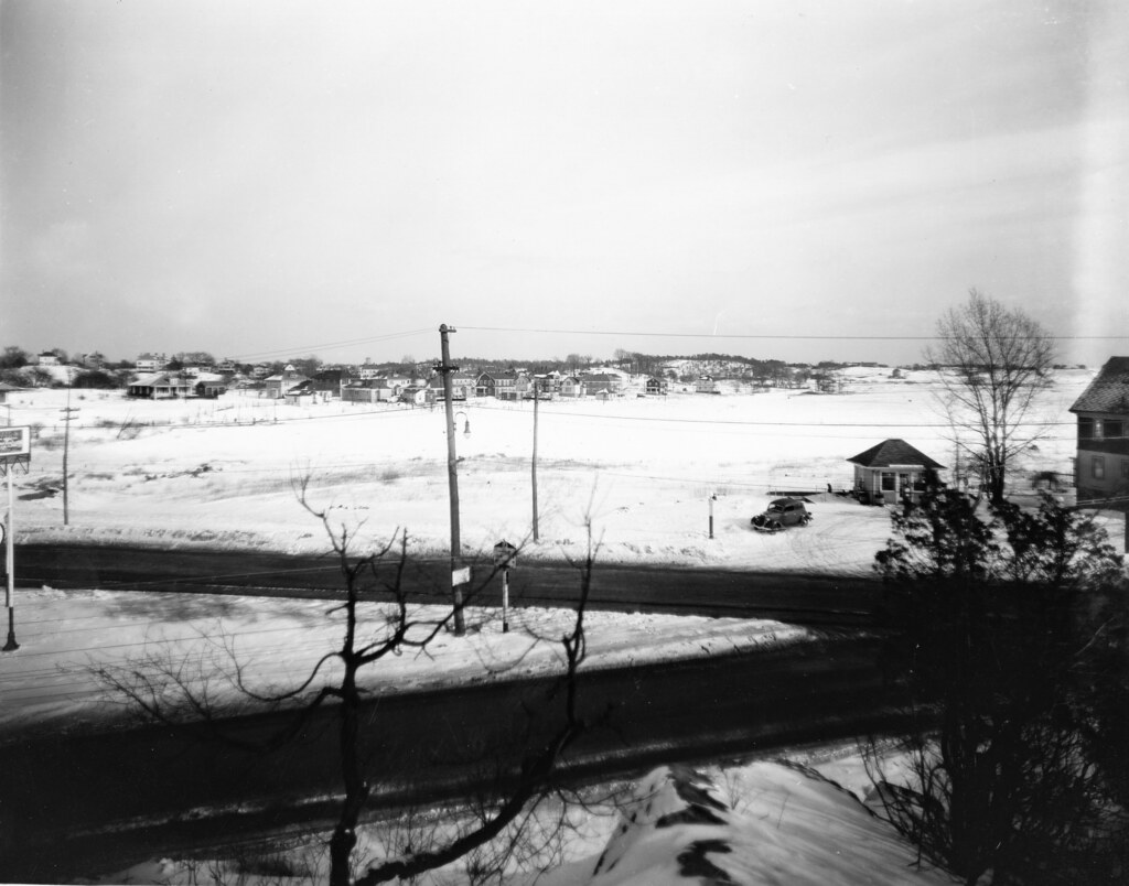 Intesection of Loring Avenue and Canal Street, 1935 Flickr