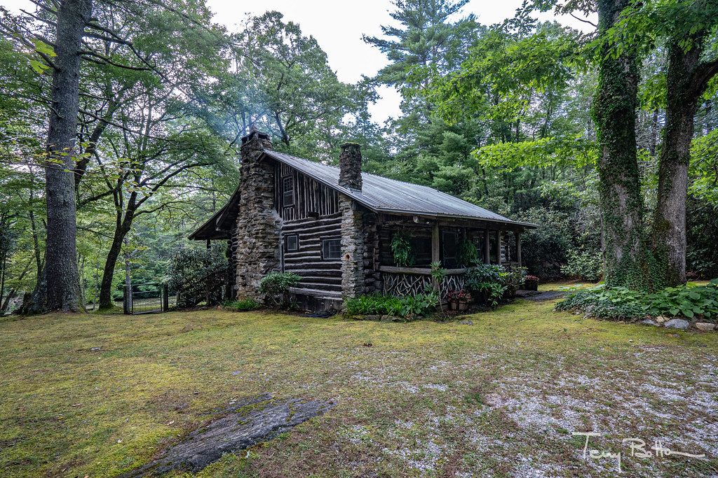 2019 08 19 Joe b Built Cabin, Highlands NC Flickr