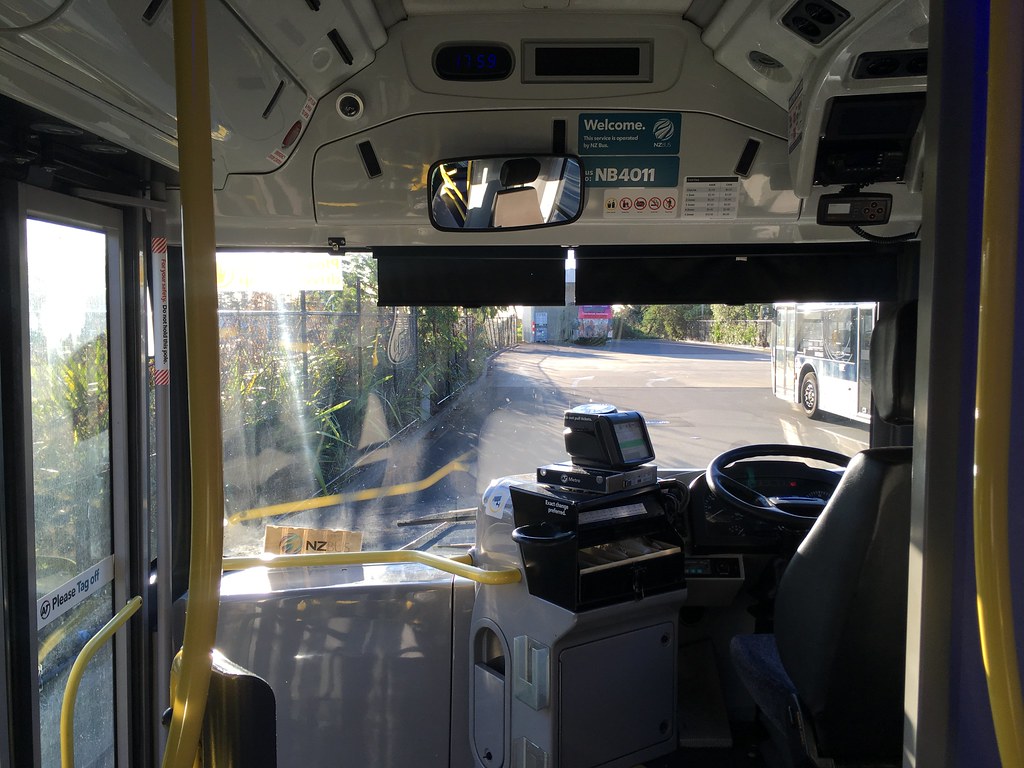 Enviro200 #4011 | 2011 ADL Enviro200 | FZQ846 An earlier bui… | Flickr