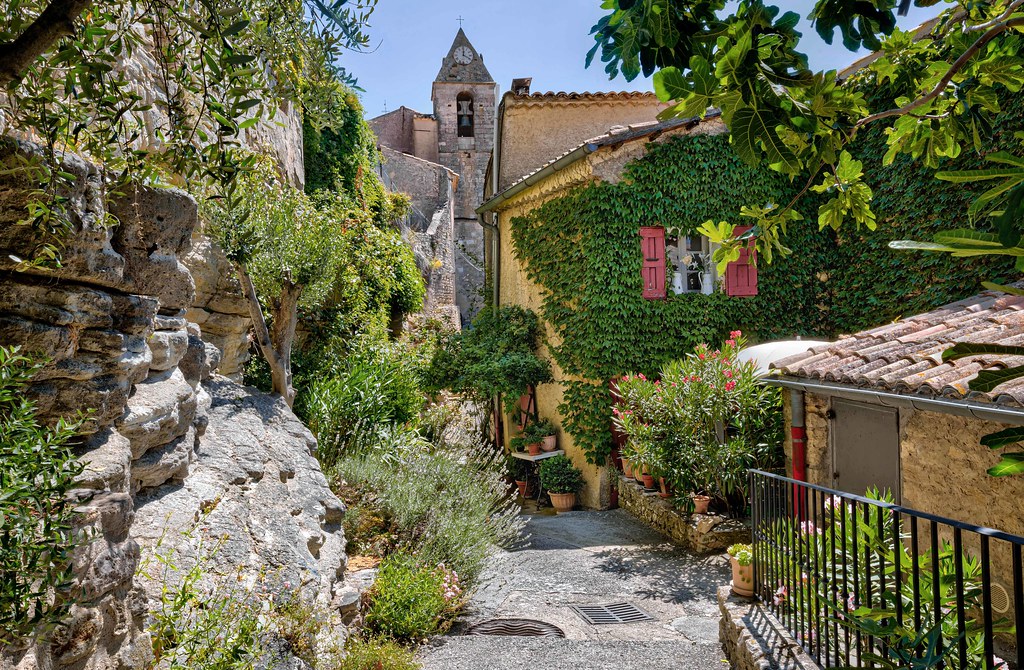 SaintMartindeCastillon (2) Vaucluse Cri.84 Flickr