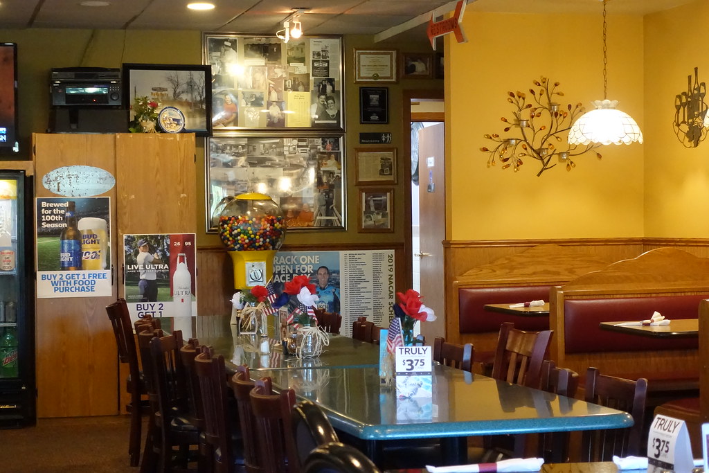 Mama Nick's Pizzeria, Waterloo 82019 05 a photo on Flickriver