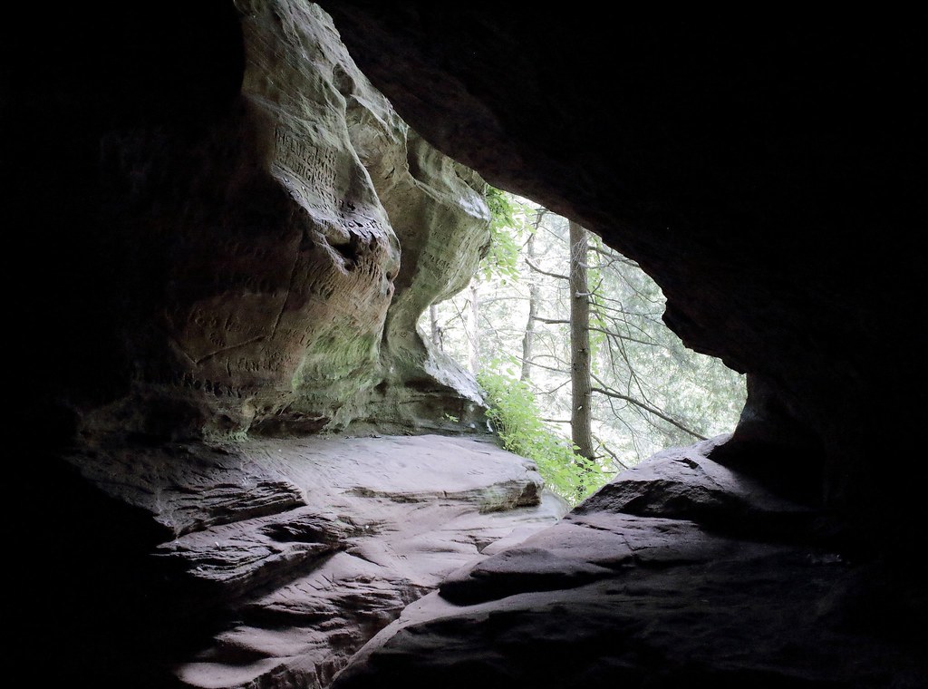 Rock House, Hocking Hills State Park Laurelville, Ohio USA… Flickr