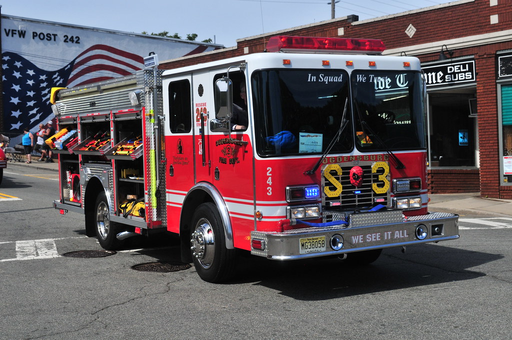 Ogdensburg Fire Department Squad 243 1999 HME/Central Stat… Flickr