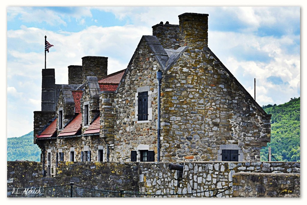 Fort Ticonderoga Ticonderoga, NY dianealdrich Please read my