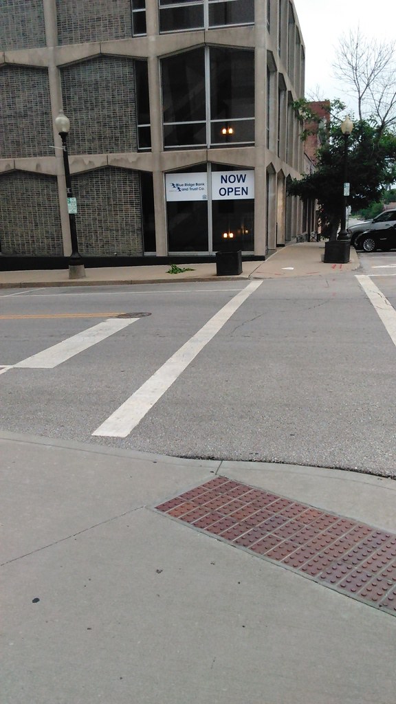 The new Blue Ridge Bank, Independence Square The new Blue … Flickr