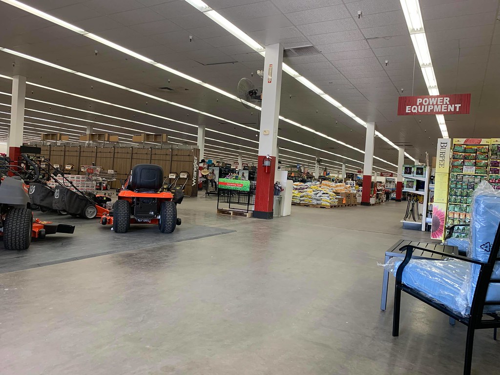 Atwoods Former Walmart Fort Smith, AR Inside of the Atwood… Flickr