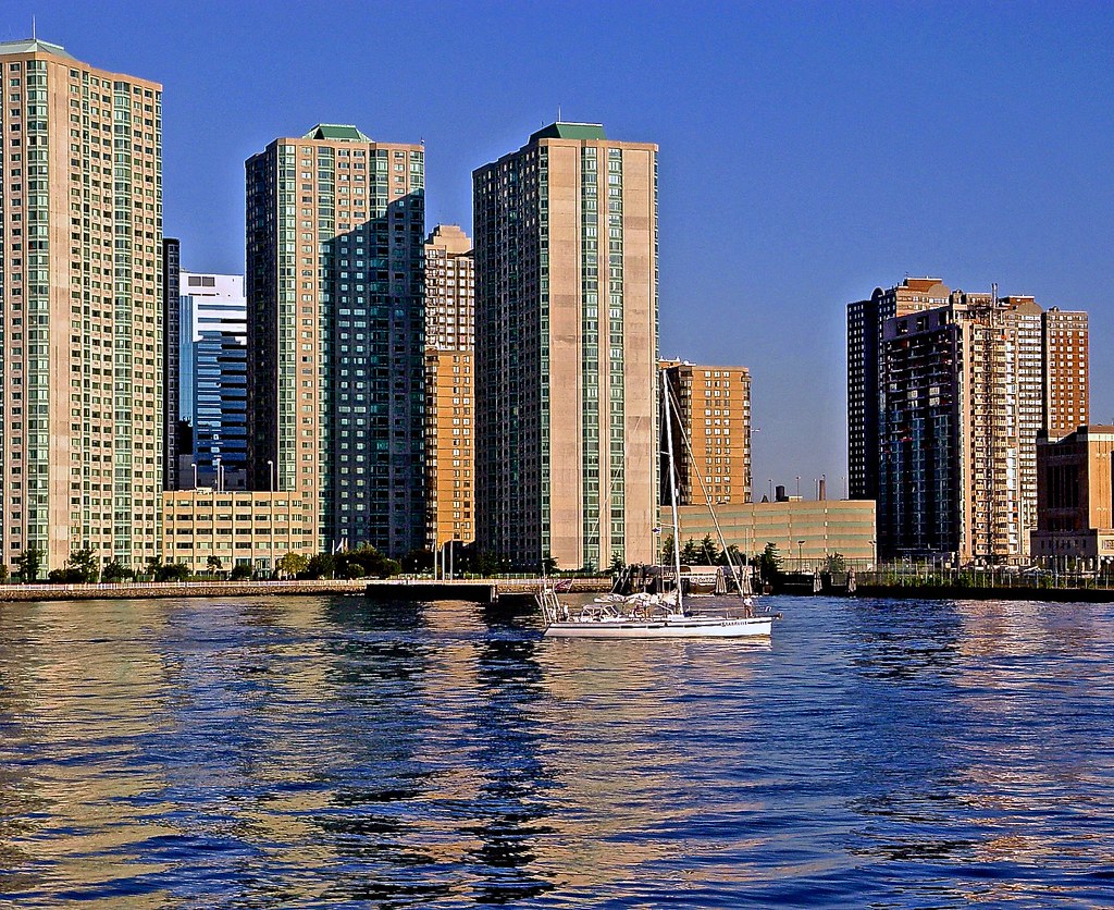 Newport Neighborhood of Jersey City Newport is a 600acre … Flickr