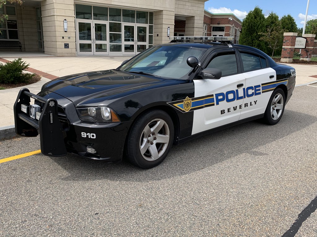 Beverly, MA Police, SRO’s Dodge Charger (910, Repainted) Flickr