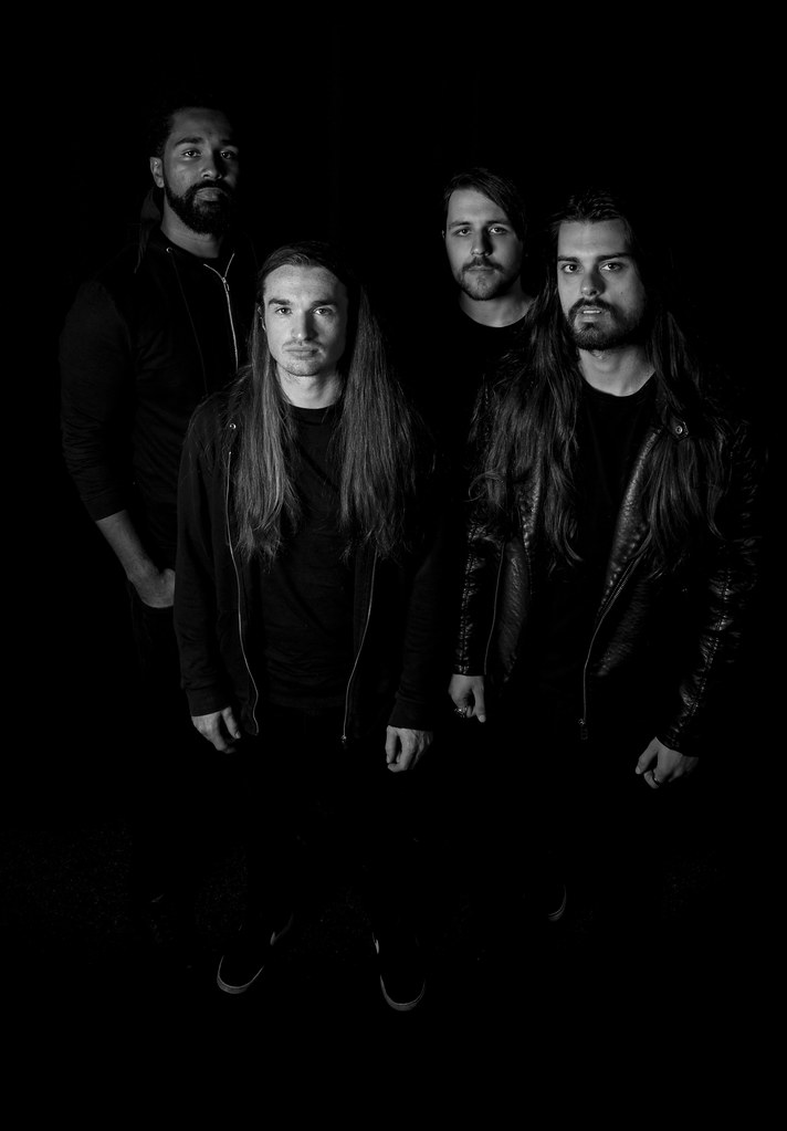 IMG_3040mono Lock Horns Photoshoot September 2019 Canon 6D… Flickr