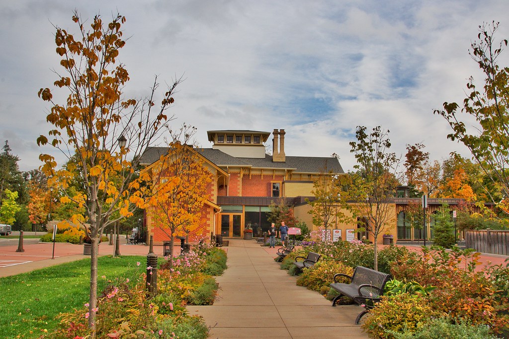 Brampton Ontario Canada Alderlea Mansion Heritage It… Flickr