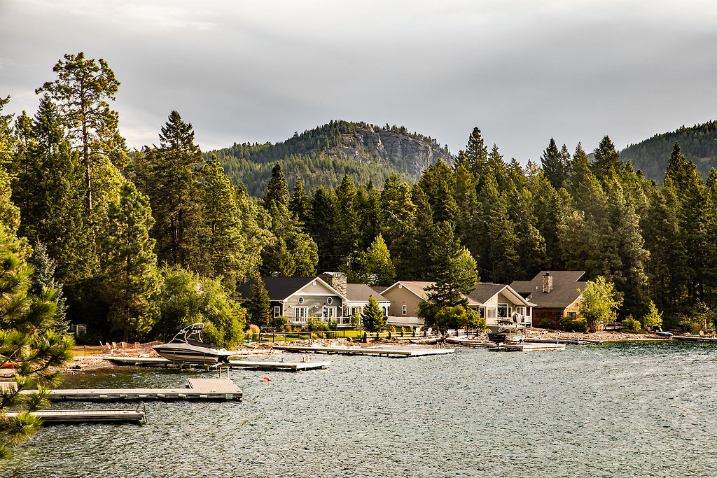 Woods Bay Houses along Woods Bay on Flathead lake south of… Flickr