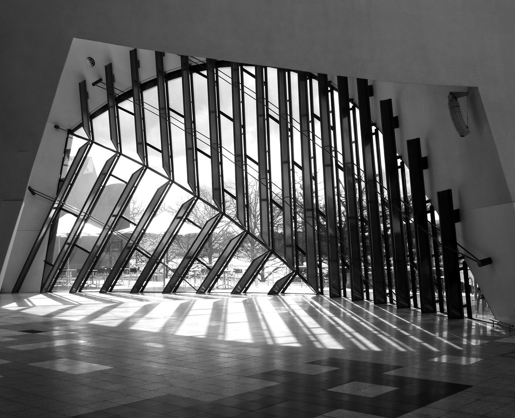 Wall of glass. National Museum of Australia. Phil Berry Flickr