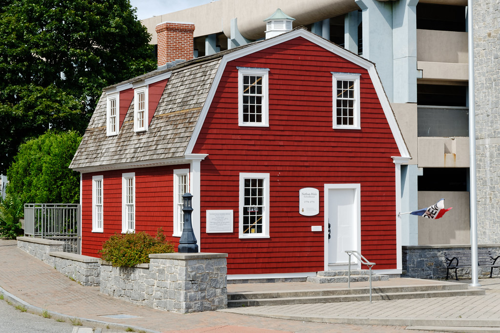 Nathan Hale School House Revolutionary War hero Nathan Hal… Flickr