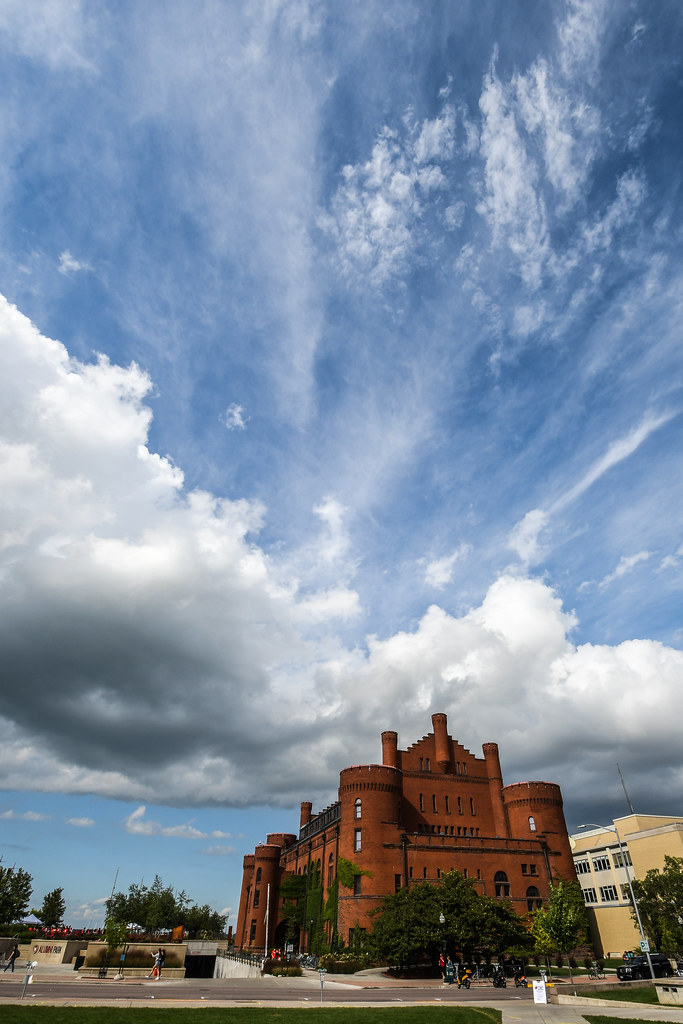 Red Gym a photo on Flickriver