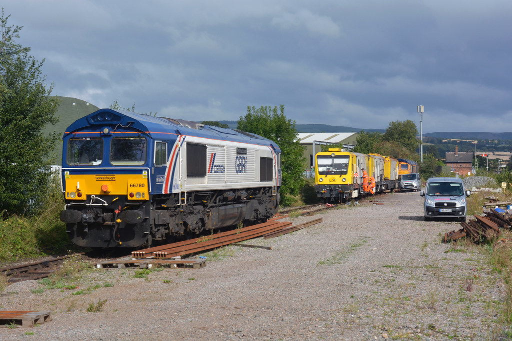 66780 776 with (6X69) rail planing set at Craven Arms 050… Flickr