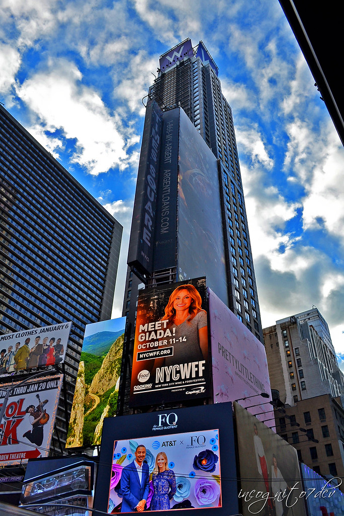 W Times Square 1567 Broadway Tower Times Square Manhattan … Flickr