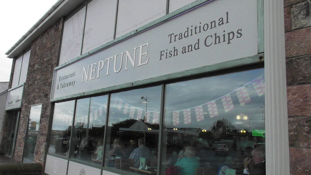Neptune Restaurant Seahouses Sept 19 (4) Jonathan Wallace Flickr