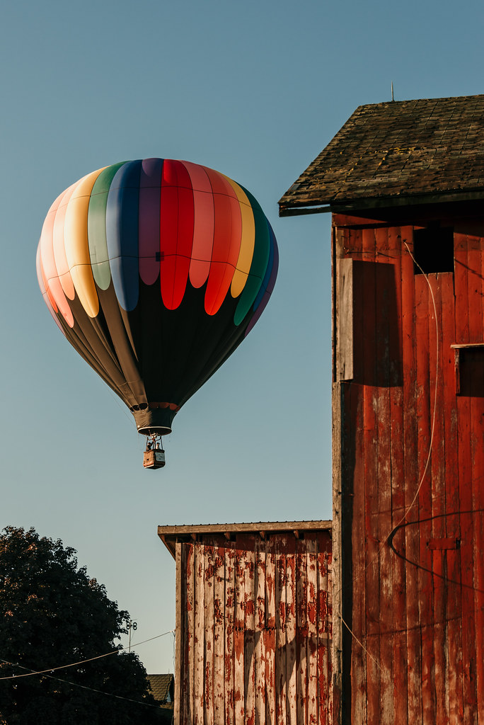 Barns & Balloons Kalamazoo Balloon Festival in Richland, M