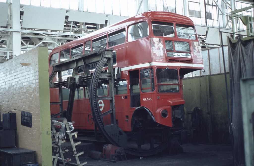 Aldenham Bus Overhaul Works By a bizarre coincidence, I ca… Flickr