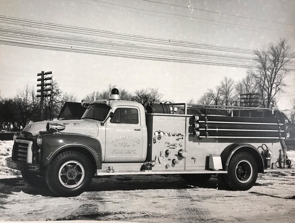 Wampsville, NY Volunteer Fire Department 1954 GMC 45030 p… Flickr