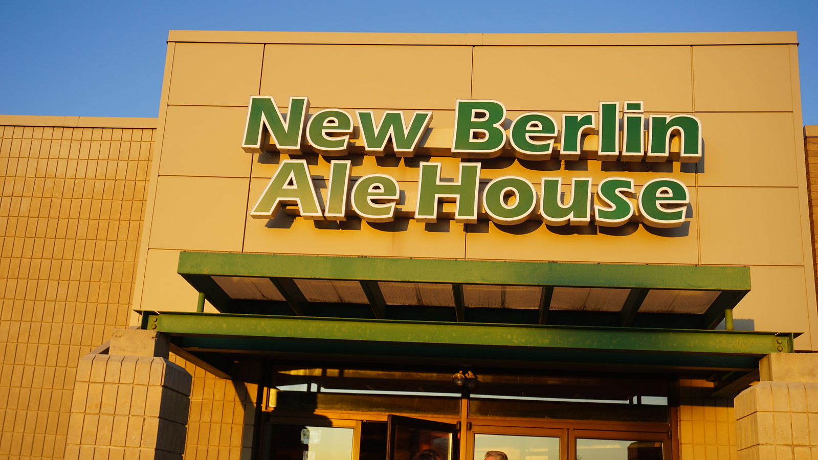 20190823 New Berlin Ale House Flickr