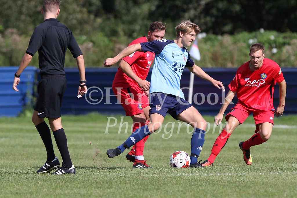 FA Cup preliminary round Michael Bottomley of Liversedge i… Flickr