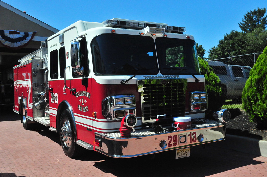 Williamstown Fire Department Engine 2913 2013 Spartan ERV