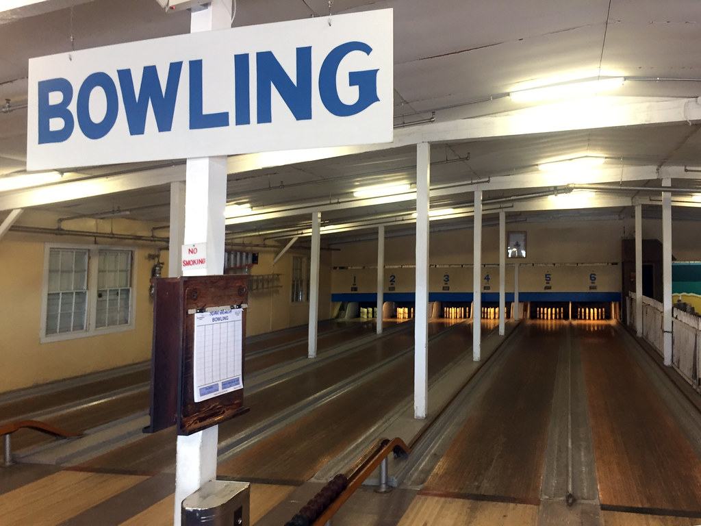 Candlepine Bowling in York Maine I love this old candlepin… Flickr