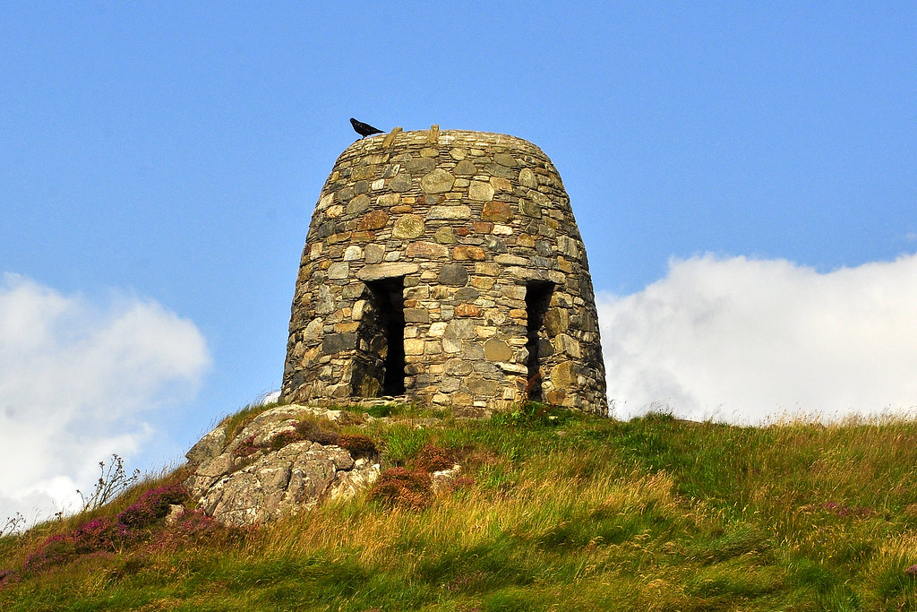 Raven at Deer Raiders Monument Balallan Isle of Lewis Flickr