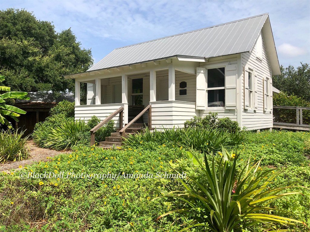 Tindall House, 1892 The oldest house still in existence in… Flickr