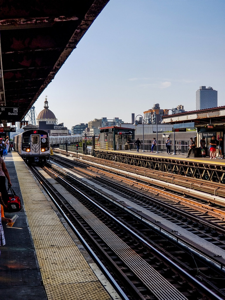 Brooklyn, jmz train , marcy julio torres Flickr