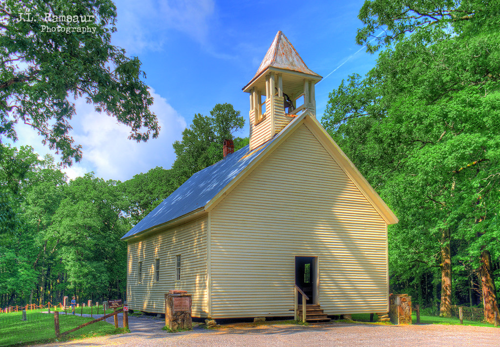 Cades Cove Primitive Baptist Church Great Smoky Mountain… Flickr
