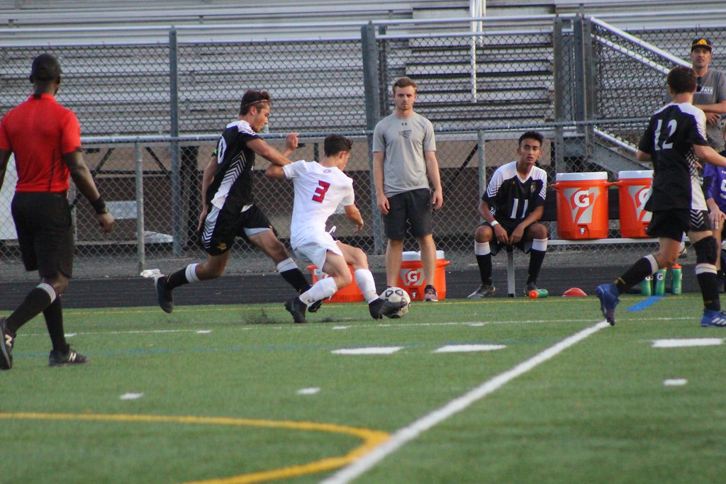 Boys CHS Varsity Soccer vs. Mt Hebron 2019 Flickr