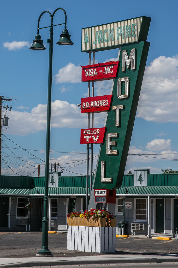 Jack ine Motel Shoshoni, WY jwballard Flickr