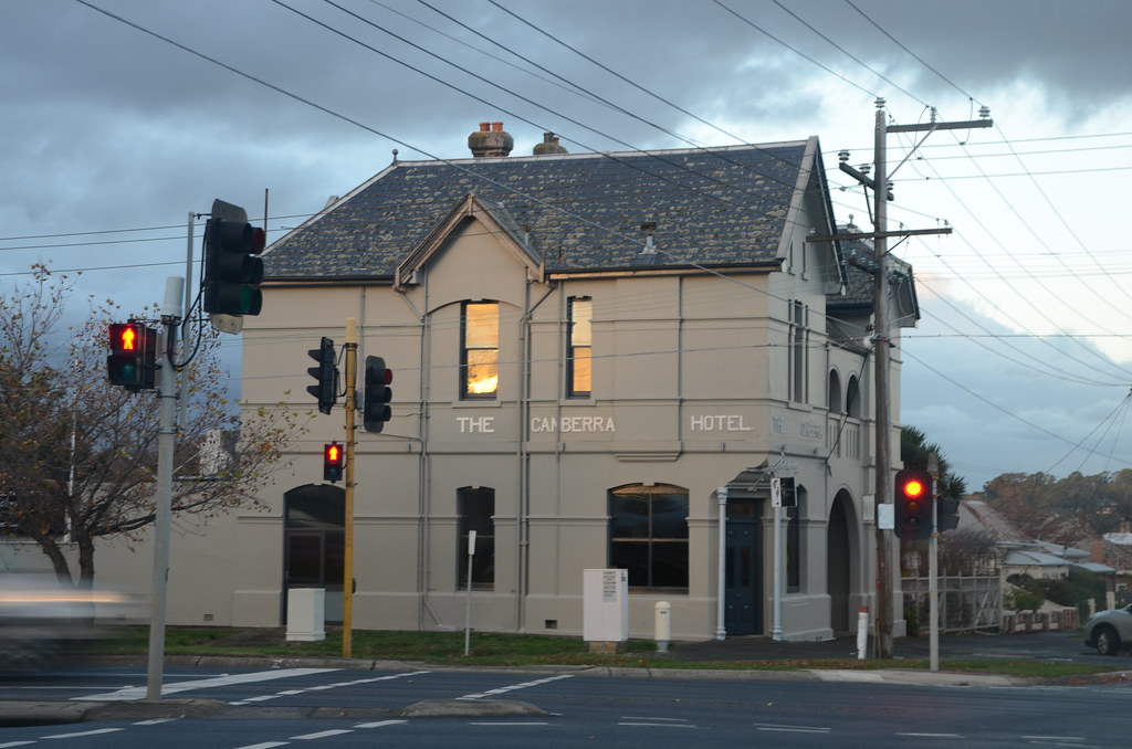 DSC_0148 Canberra Hotel, 812 Macarthur Street, Ballarat, V… Flickr