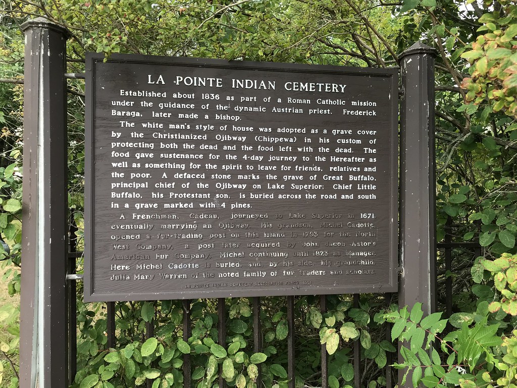 La Pointe, WI Indian Cemetery Jules Flickr