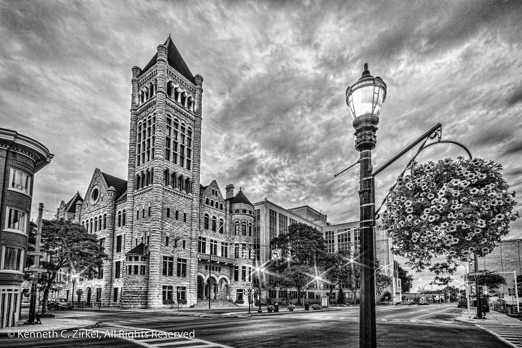 Syracuse City Hall at dusk Syracuse City Hall at dusk Flickr
