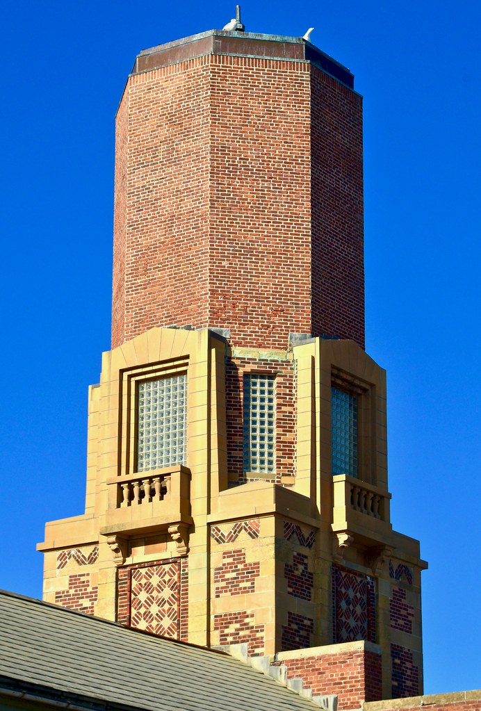 New York, NY Jacob Riis Park, Queens The Bathhouse (1932