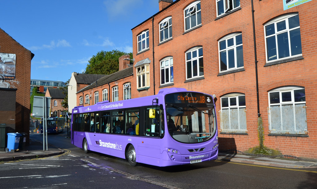 69438 Looking fresh in its new 'Braunstone Bus' livery, Vo… Flickr