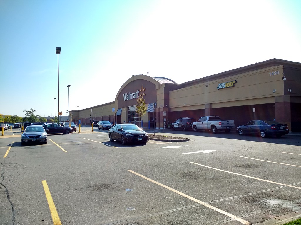 Walmart (Saint Paul, MN) Store 05437 Address 1450 Univ… Flickr