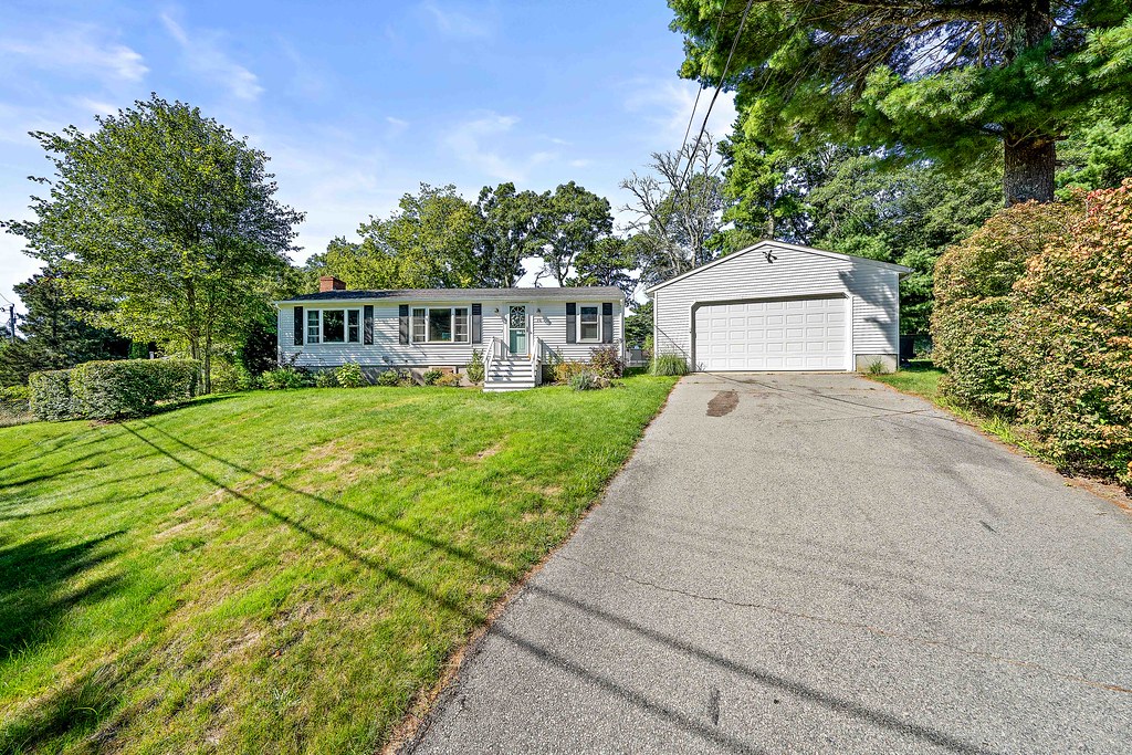 70 Lake Ave, Wareham Flickr