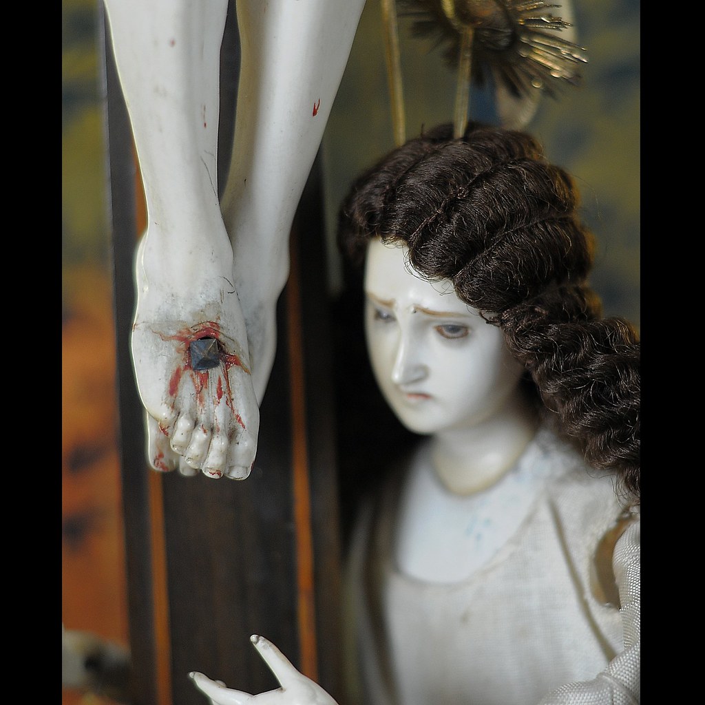 Calvary Tableau Detail A magnificent ivory Calvary tabl… Flickr