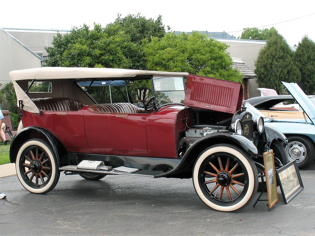 1921 REO At the Amboy, Illinois Car Show, 2019. Curt J Flickr